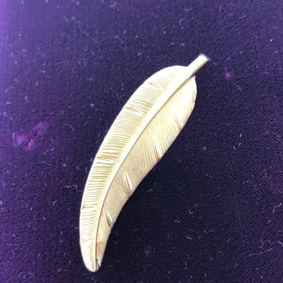 Danecraft Gold Filled Brooch - Picture 2 of 5